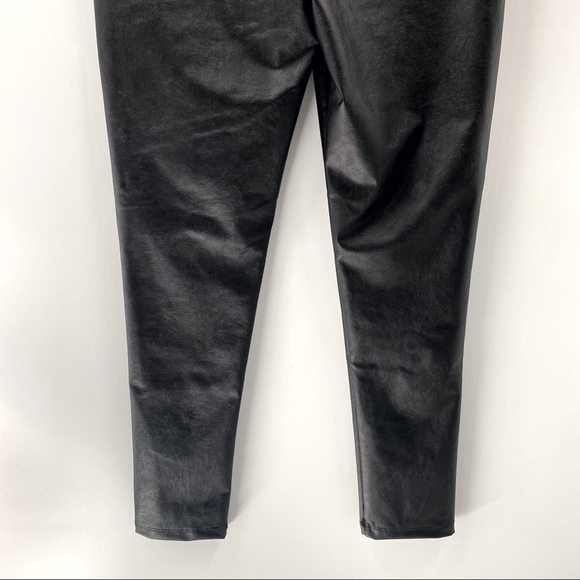 Kendall + Kylie Black Faux Leather Leggings - Picture 6 of 10